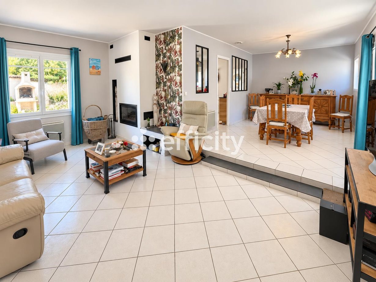 Maison à vendre, 7m², Lagorce