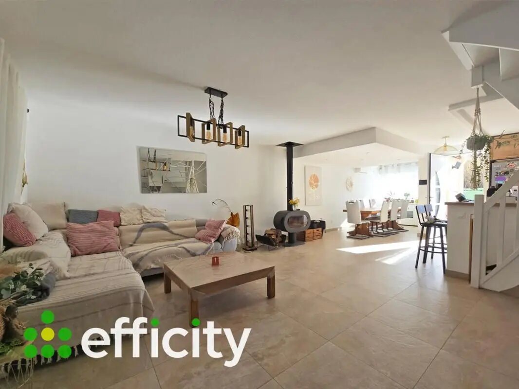 Maison à vendre, 92m², Fréjus
