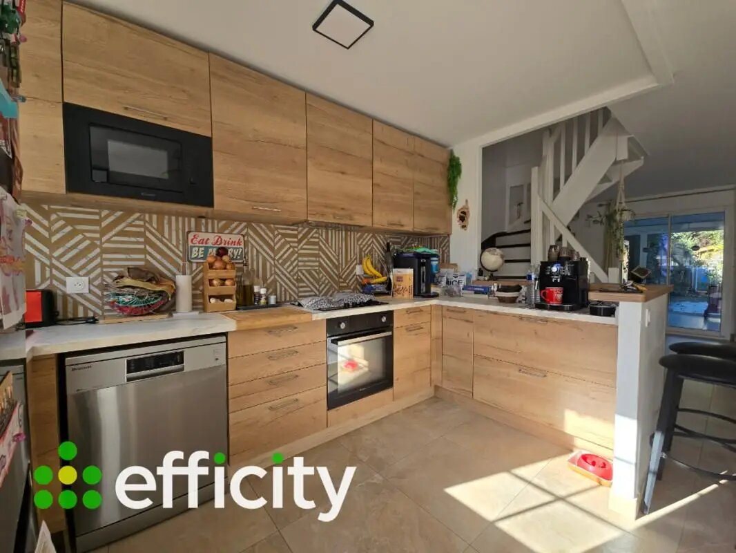 Maison à vendre, 92m², Fréjus