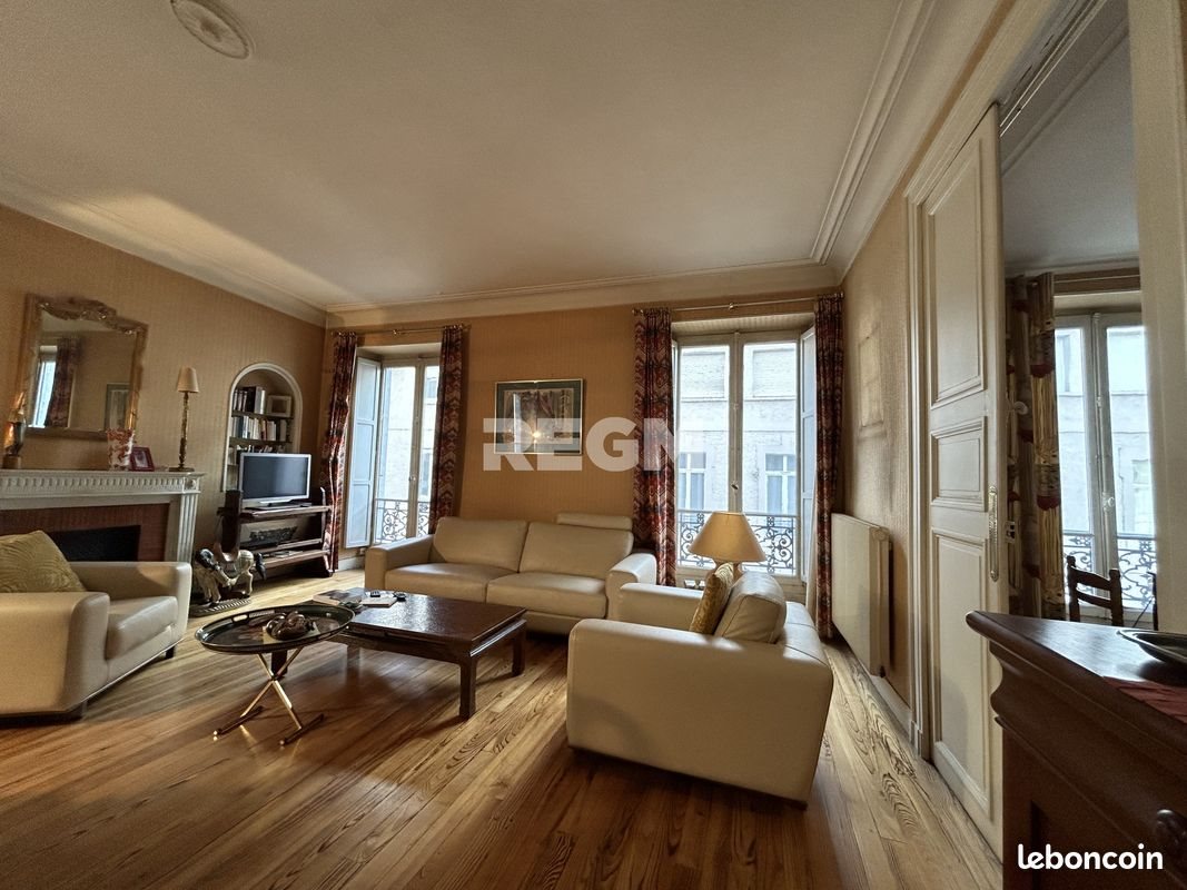 Appartement à vendre, 117m², Pau