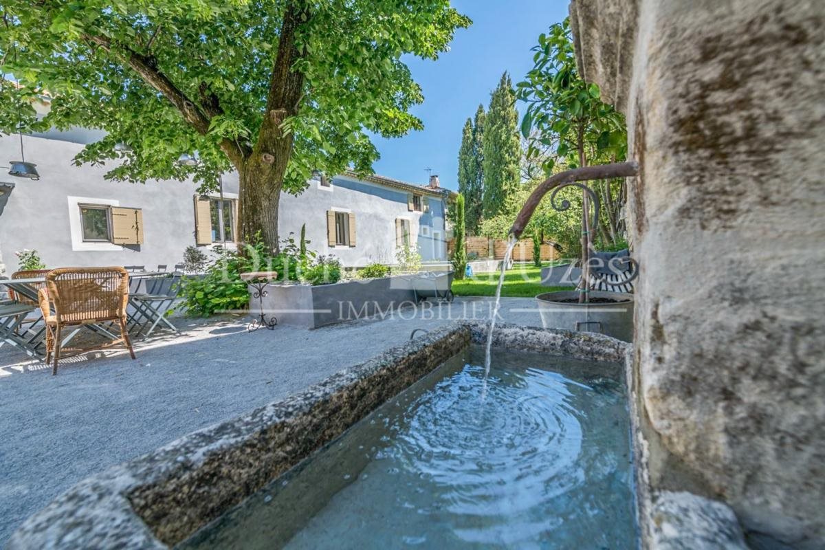Maison à vendre, 330m², Uzès