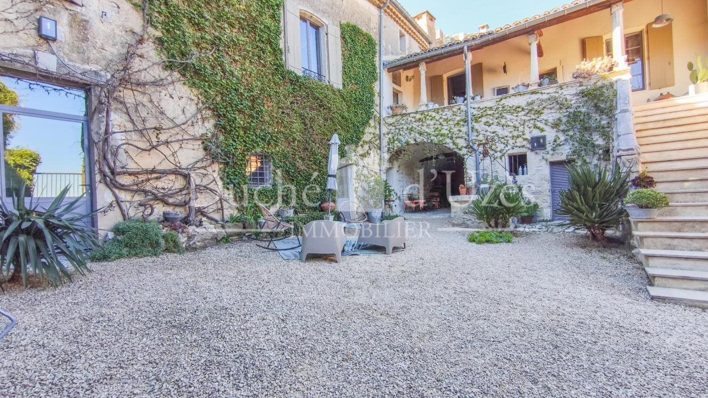 Maison à vendre, 330m², Uzès
