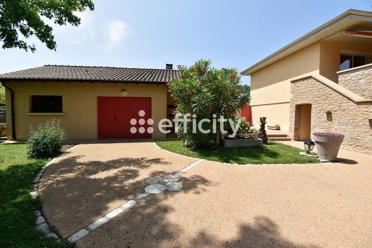 Maison à vendre, 171m², Sancé