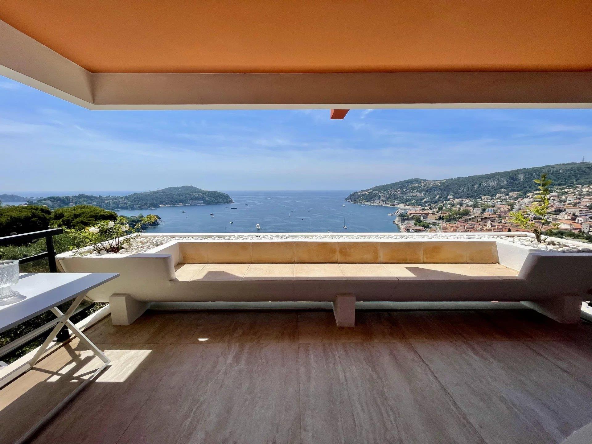 Appartement à louer, 90m², Villefranche-sur-Mer