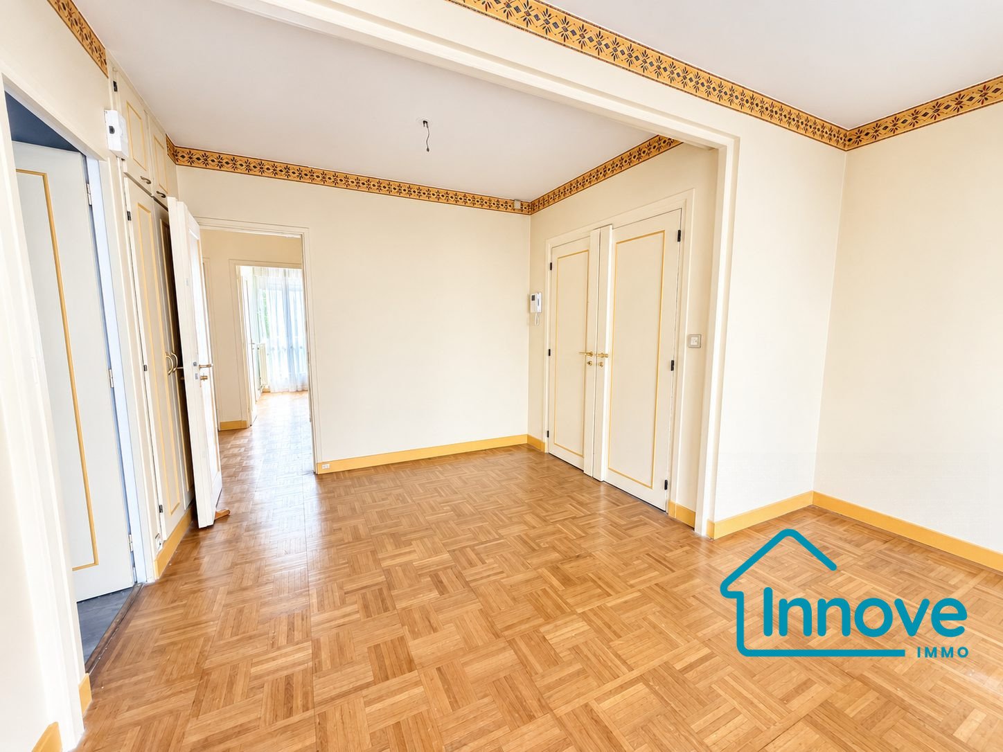 Appartement à vendre, 79m², Versailles