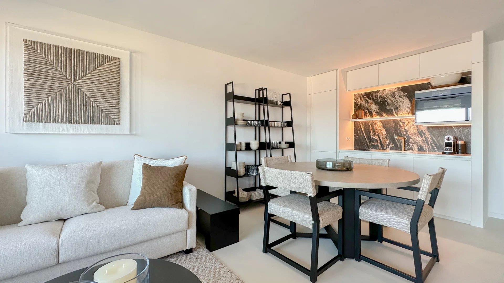 Elegant apartment with panoramic sea view in the heart of Saint-Tropez... - Ansicht 5