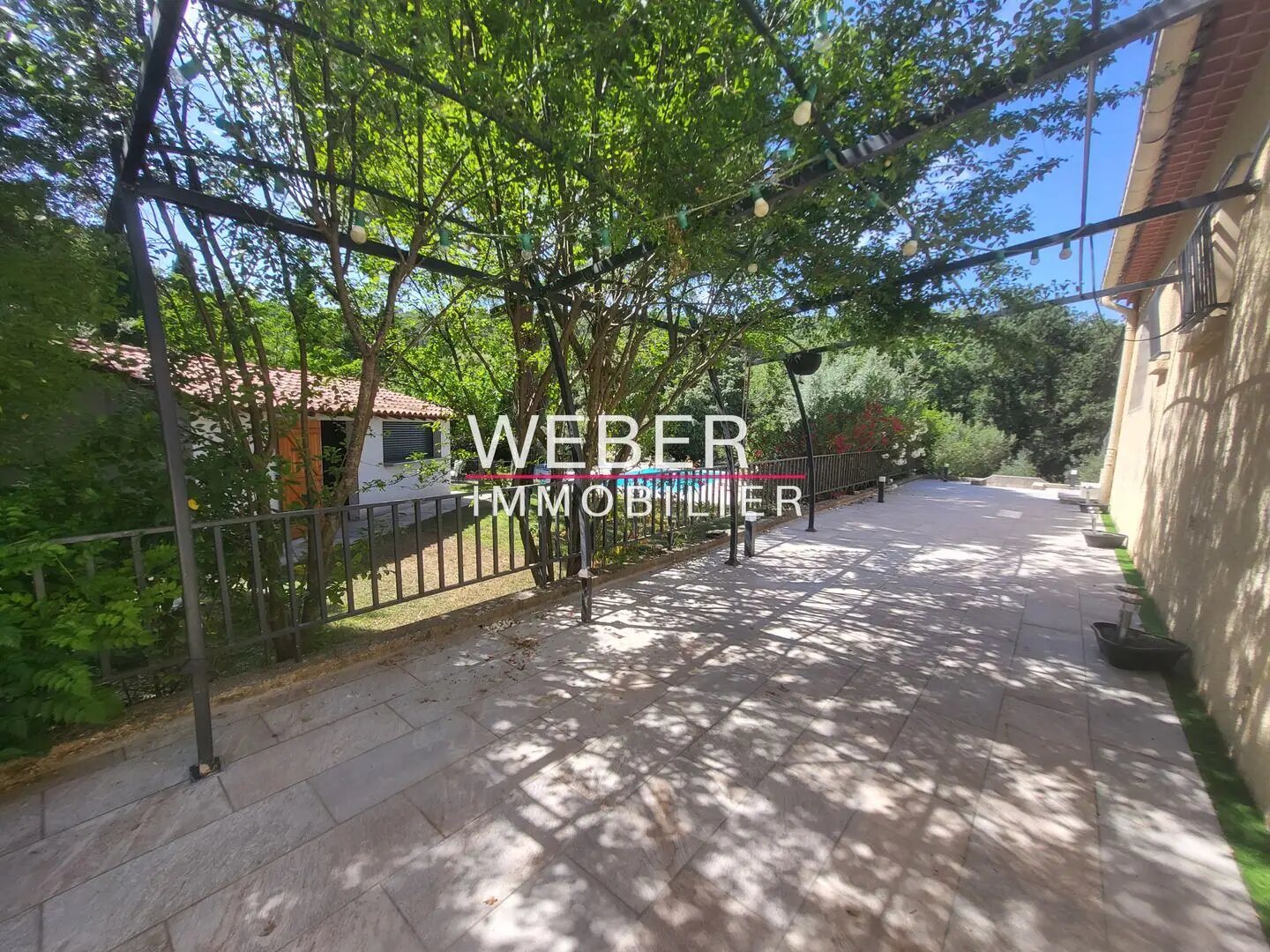 Maison à vendre, 193m², Evenos
