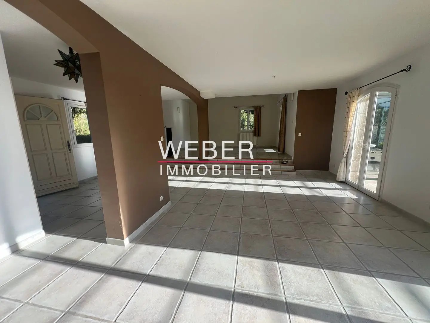 Maison à vendre, 185m², Évenos
