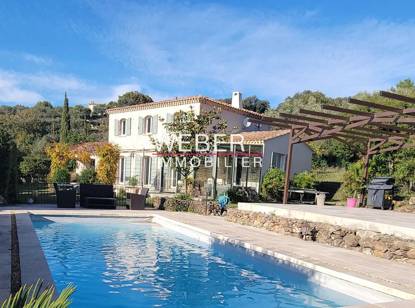 Maison à vendre, 185m², Évenos