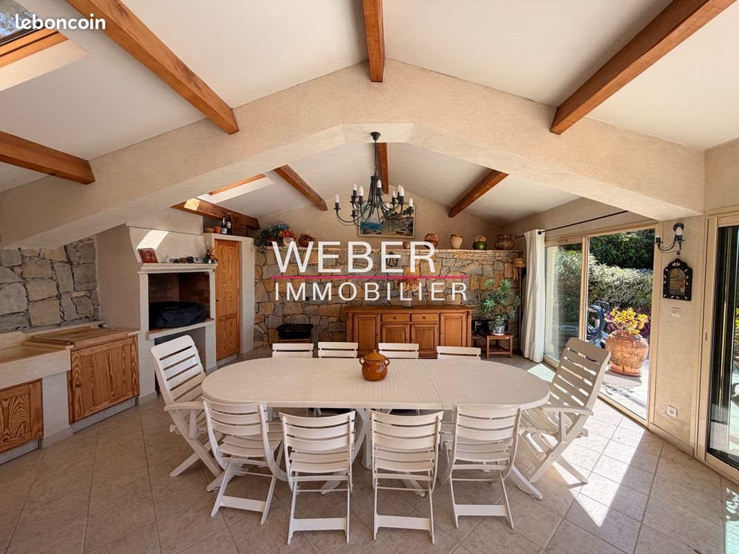 Maison à vendre, 200m², Ollioules