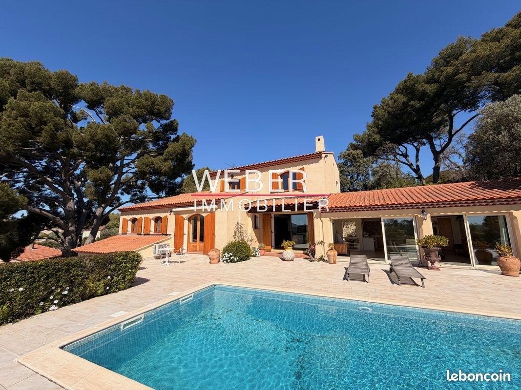 Maison à vendre, 200m², Ollioules