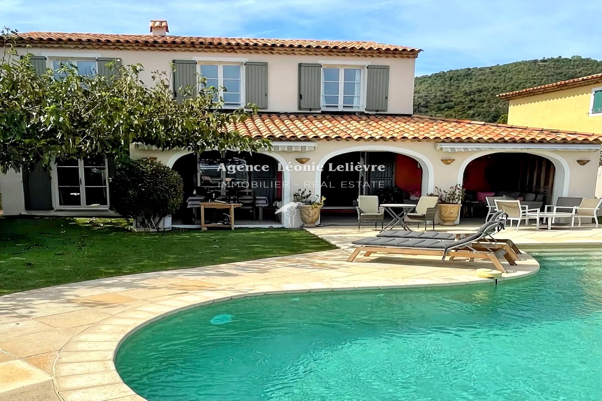 Maison à vendre, 150m², Les Issambres
