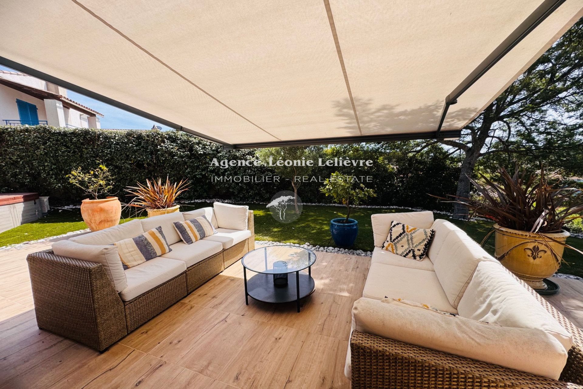 Maison à vendre, 120m², Les Issambres