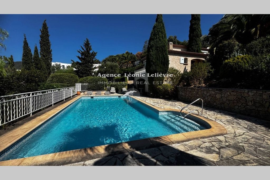 Maison à vendre, 186m², Roquebrune-sur-Argens