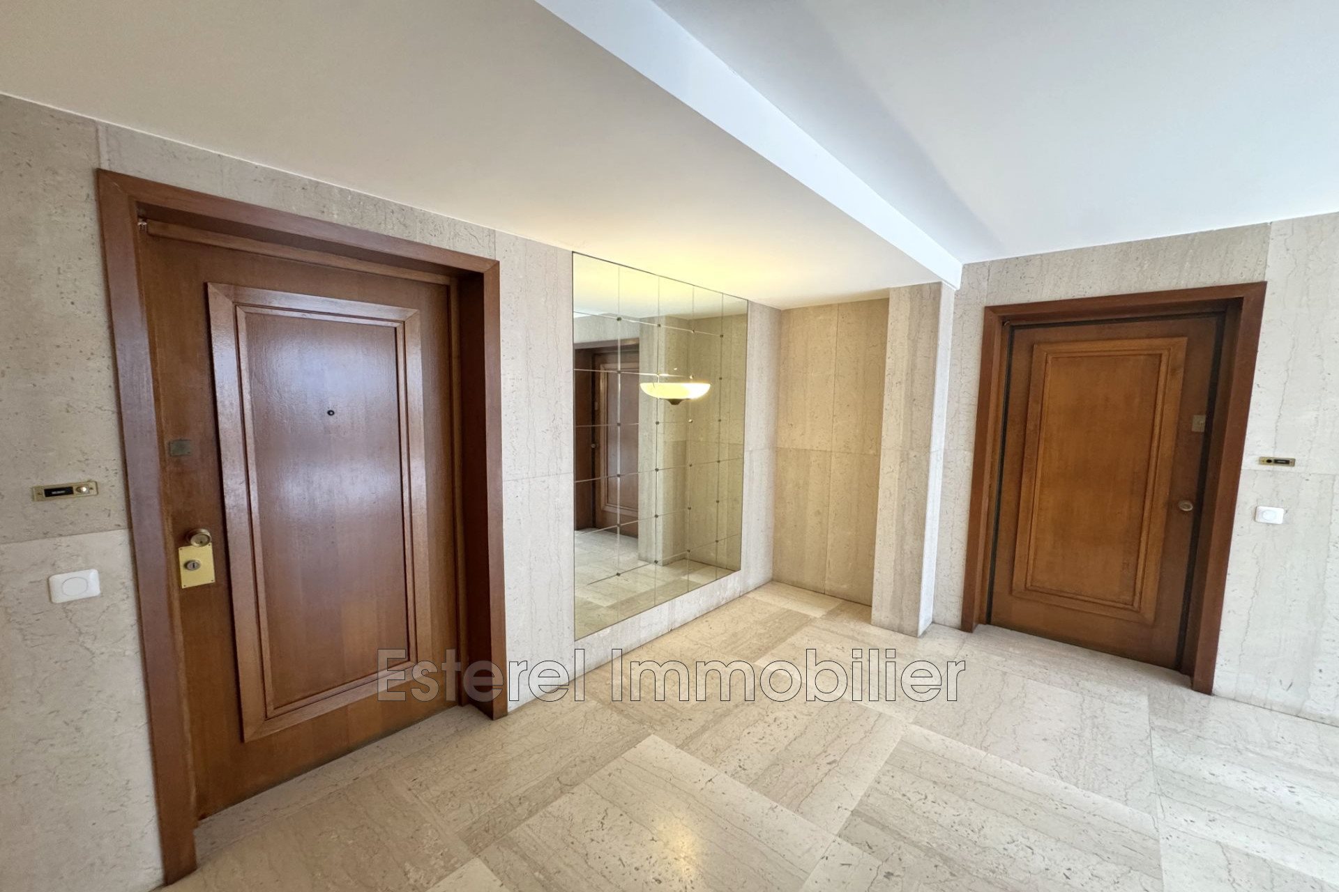 Appartement à vendre, 21m², Cannes