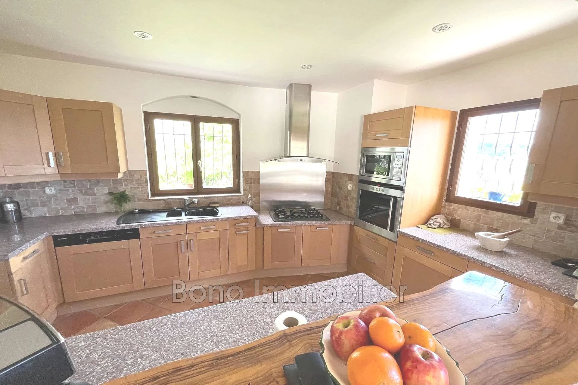 Maison à vendre, 105m², Saint-Jeannet