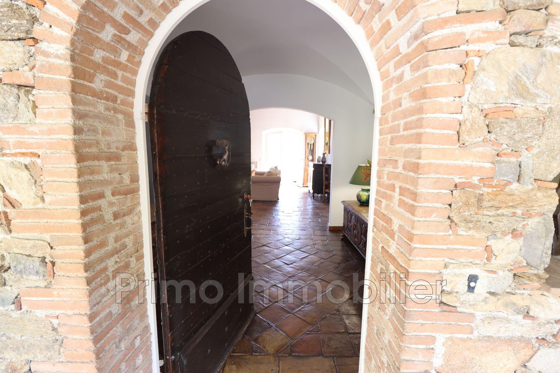Maison à vendre, 300m², Grimaud