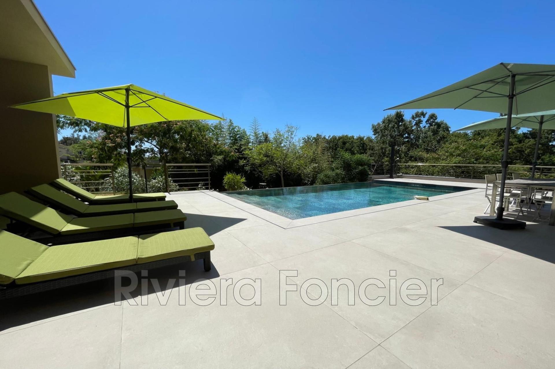 Maison à vendre, 240m², Biot
