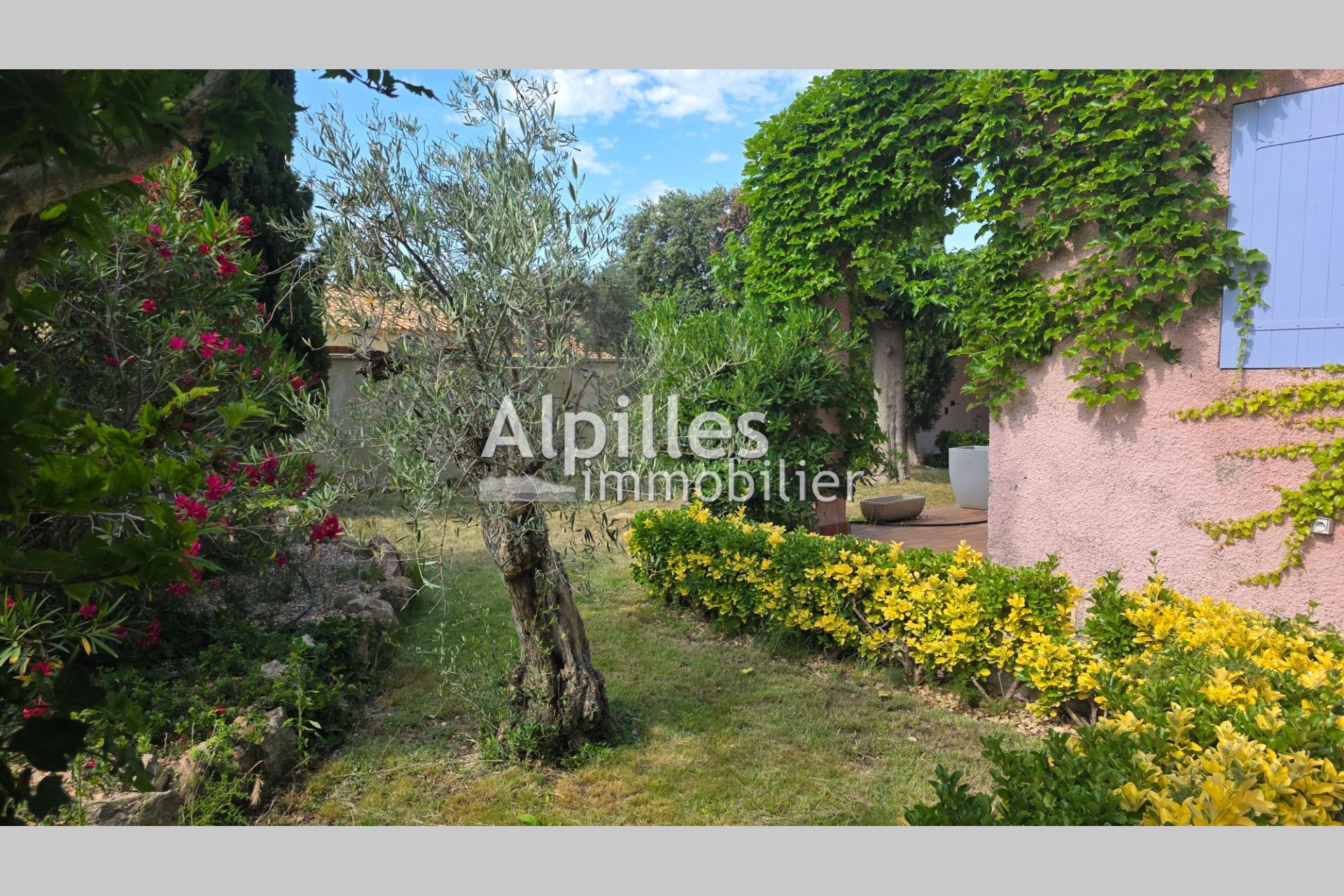 Maison à vendre, 87m², Aureille