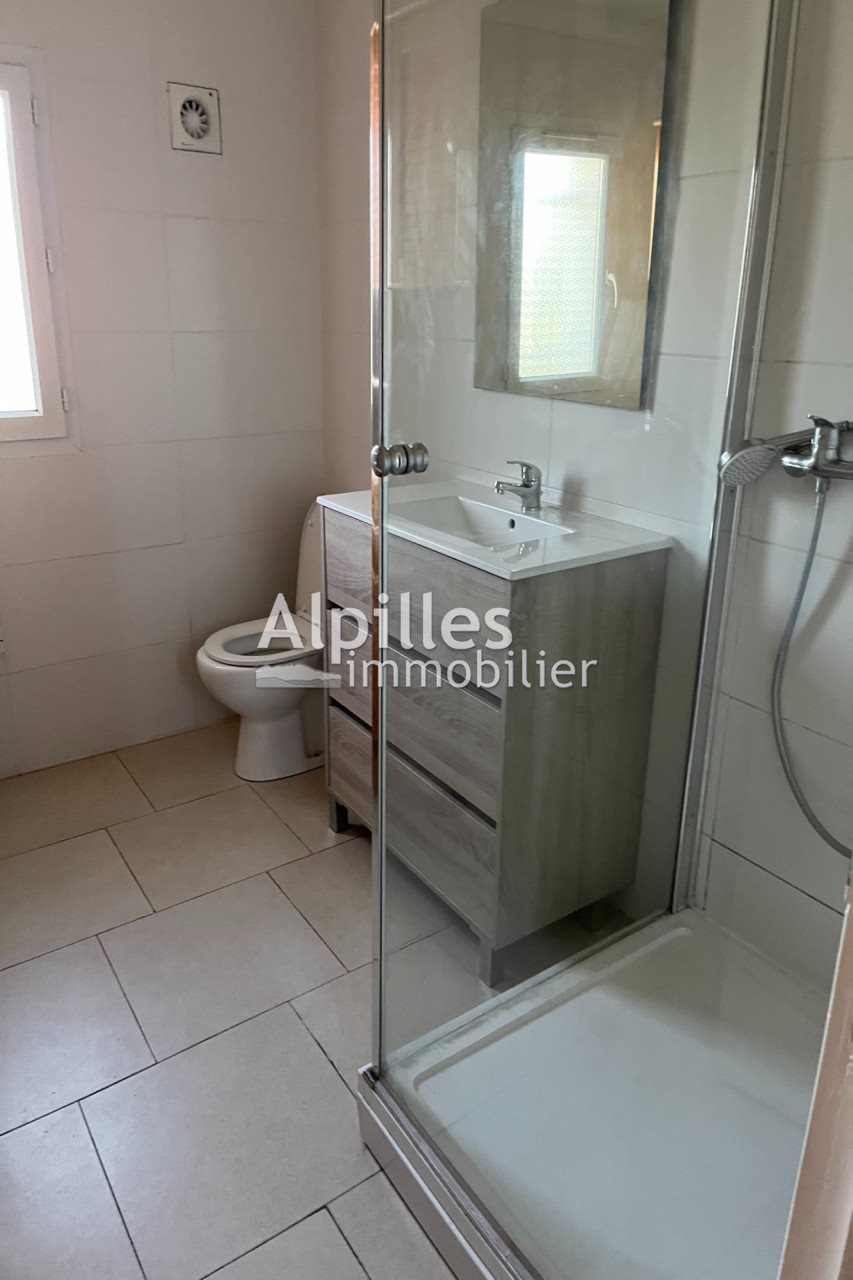 Maison à louer, 65m², Mouriès