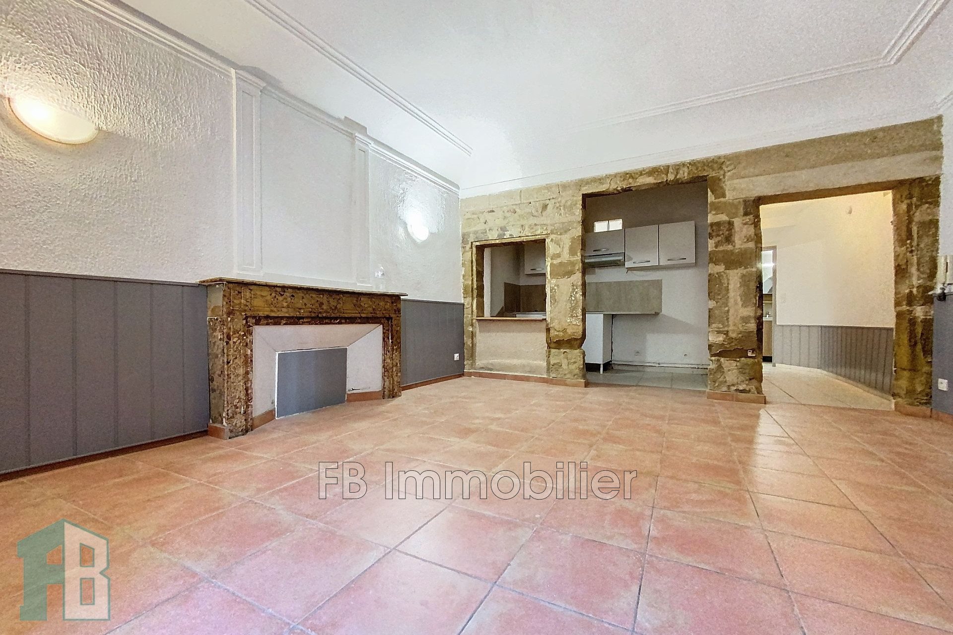Appartement à louer, 38m², Eyguières