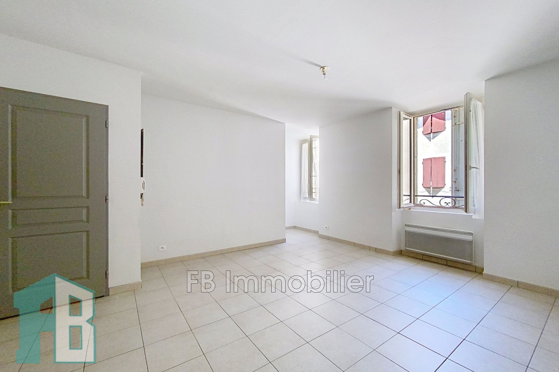 Appartement à louer, 35m², Alleins