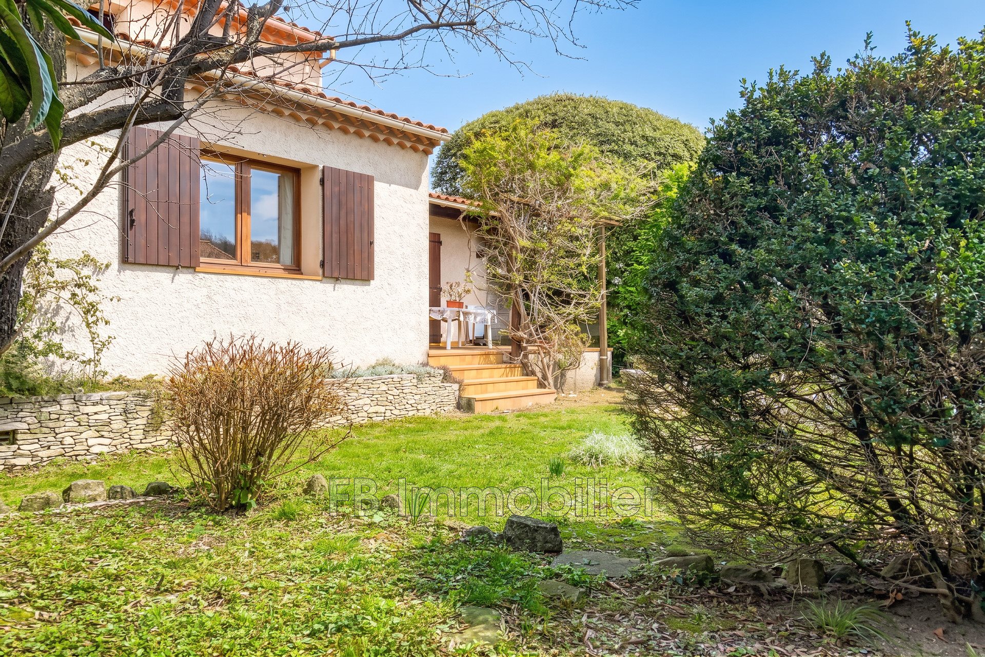 Maison à vendre, 122m², Eyguières