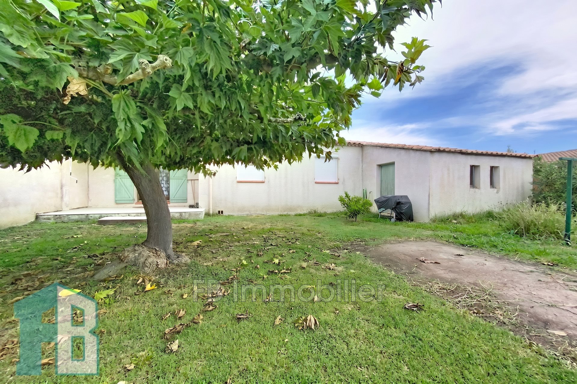 Maison à louer, 64m², Eyguières