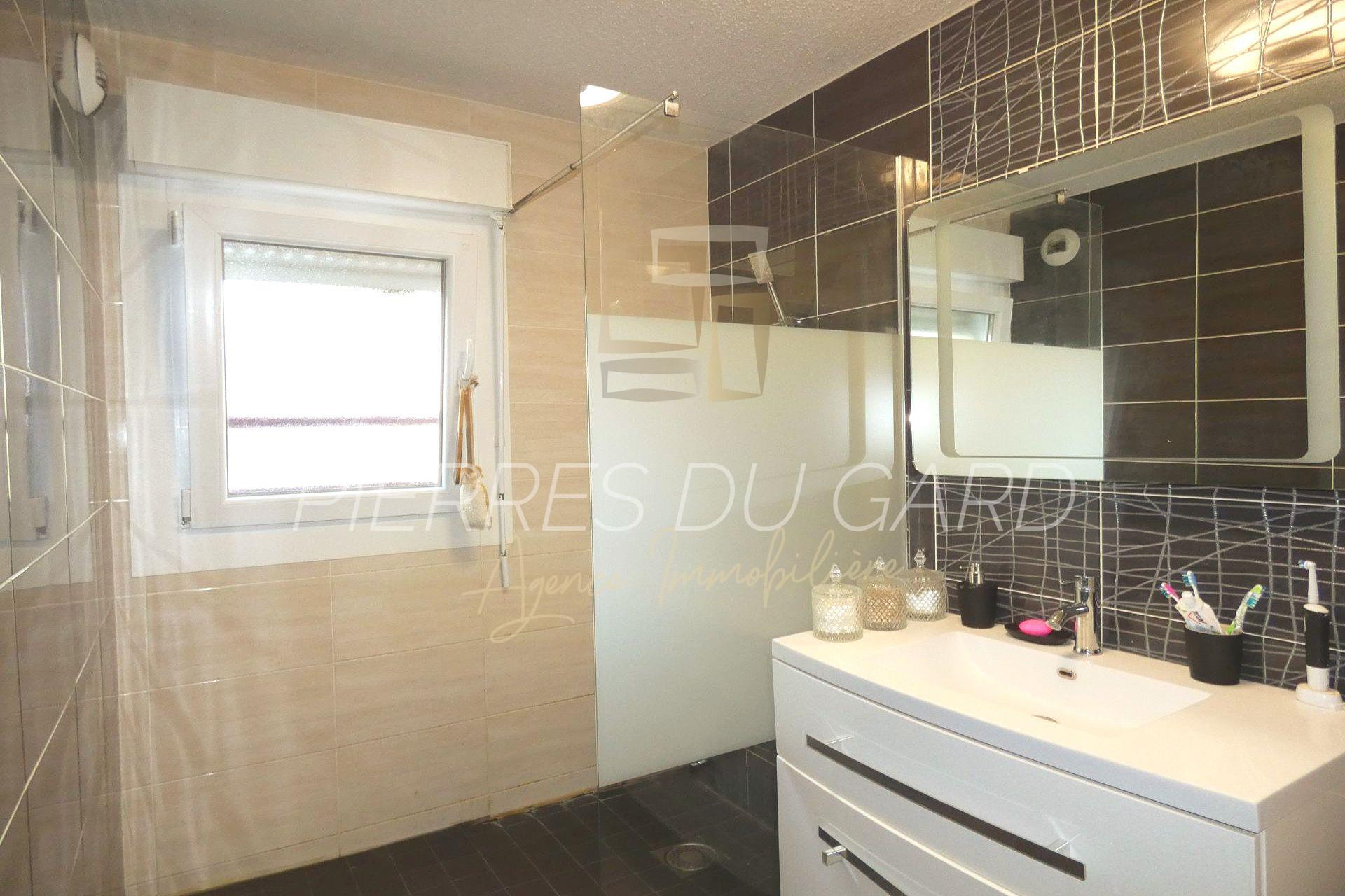Appartement à vendre, 84m², Uzès