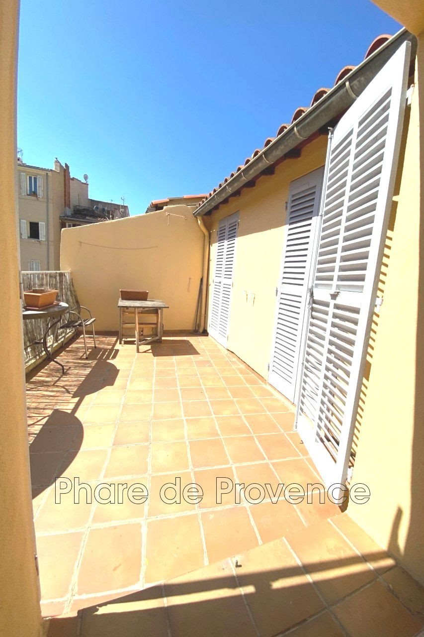Appartement à louer, 70m², Marseille 2ème
