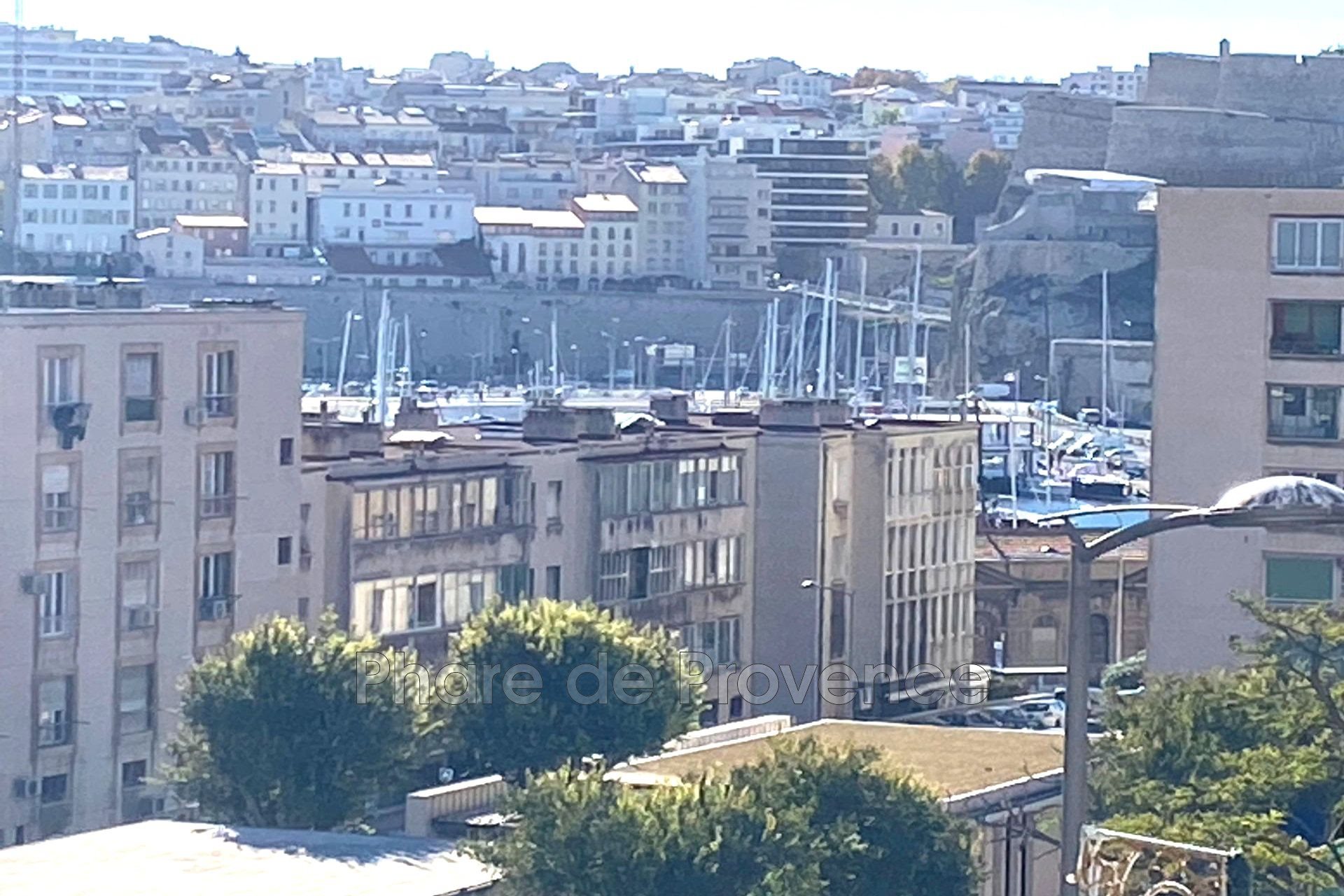 Appartement à louer, 41m², Marseille 2ème
