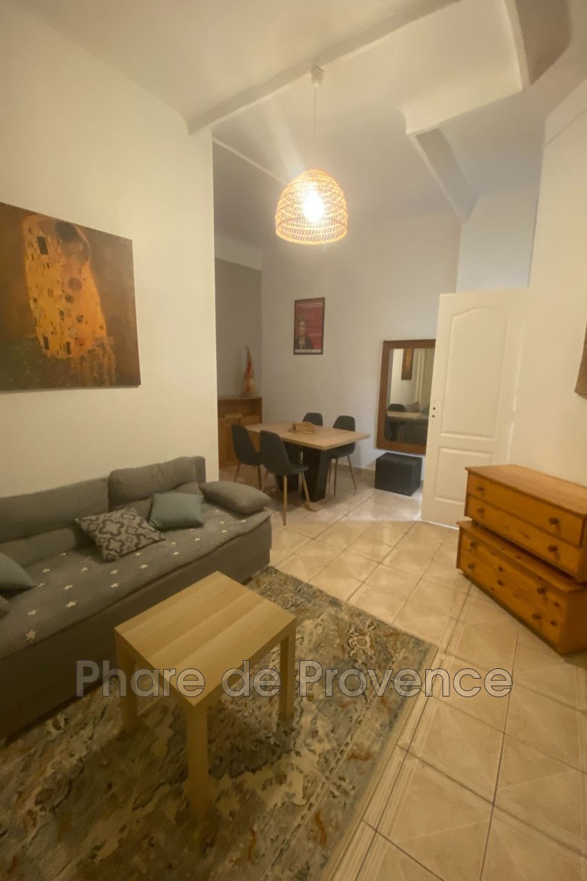 Appartement à louer, 41m², Marseille 2ème