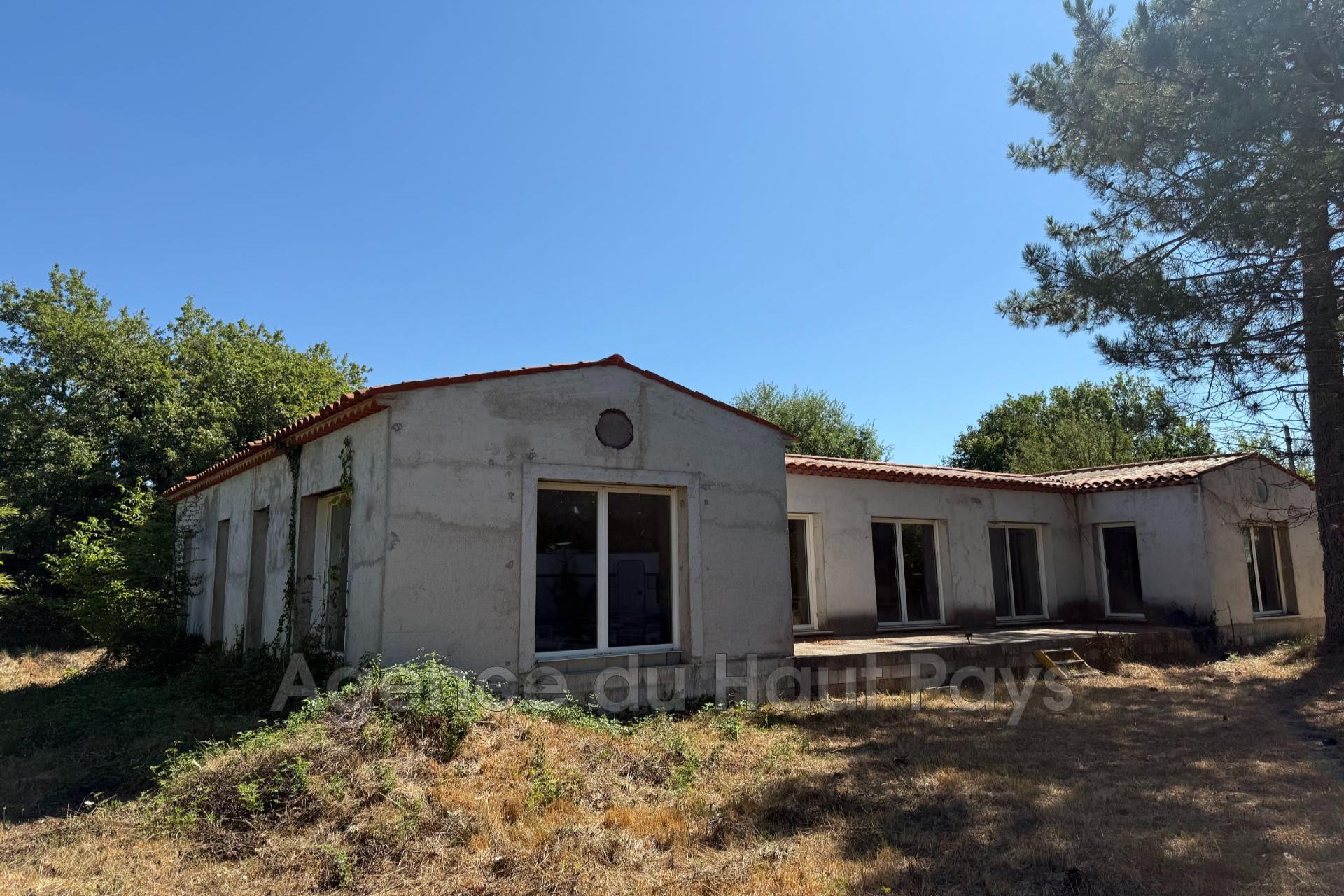 Maison à vendre, 148m², Saint-Cézaire-sur-Siagne