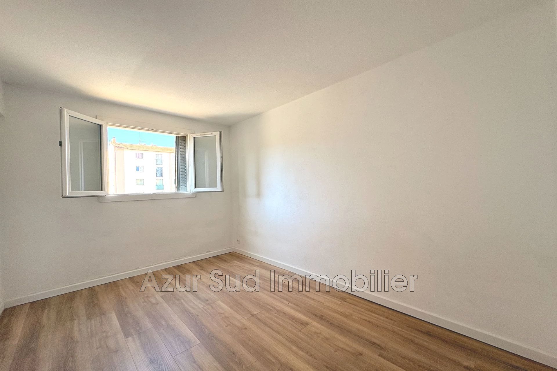 Appartement à vendre, 57m², Vallauris