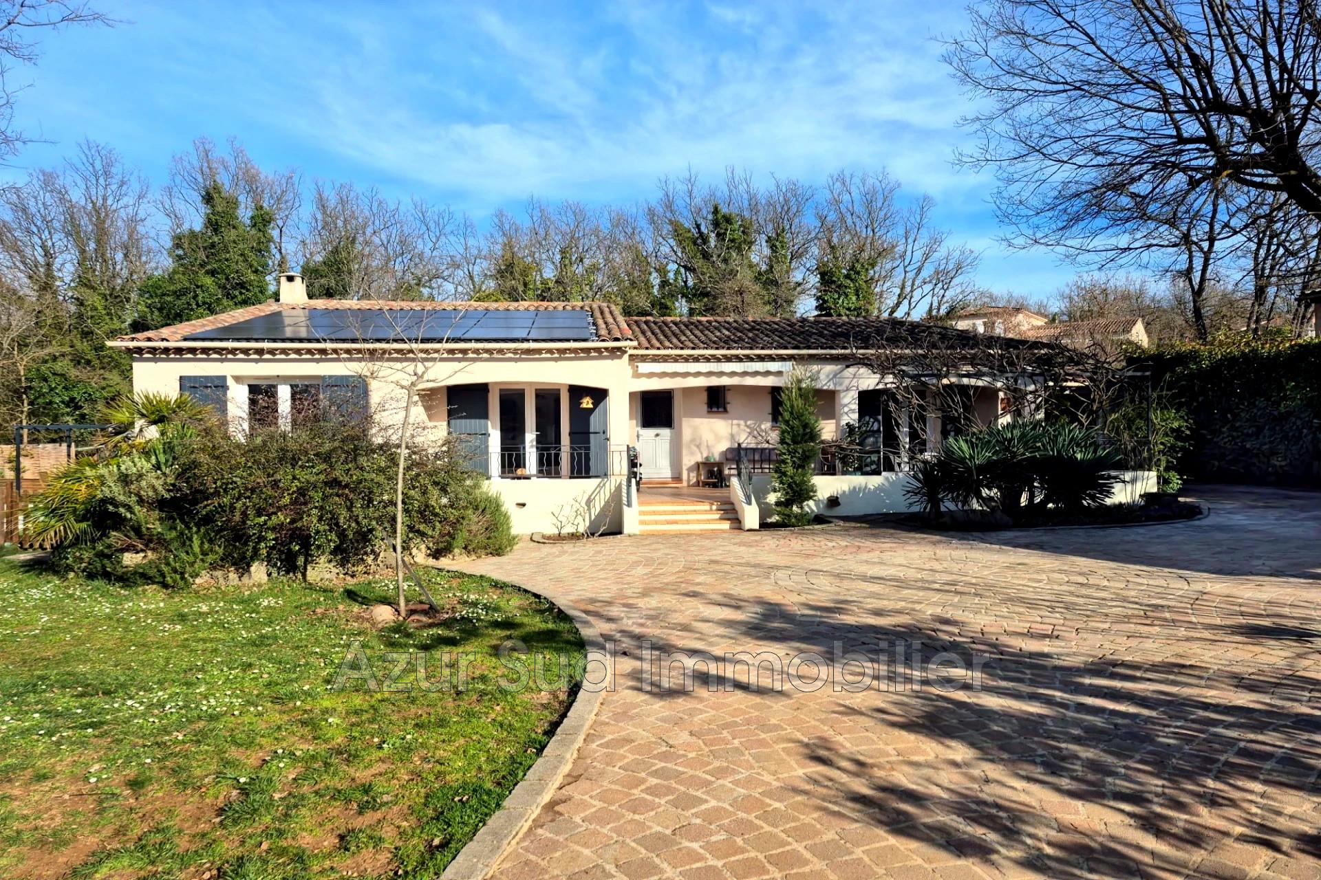 Maison à vendre, 147m², Saint-Cézaire-sur-Siagne