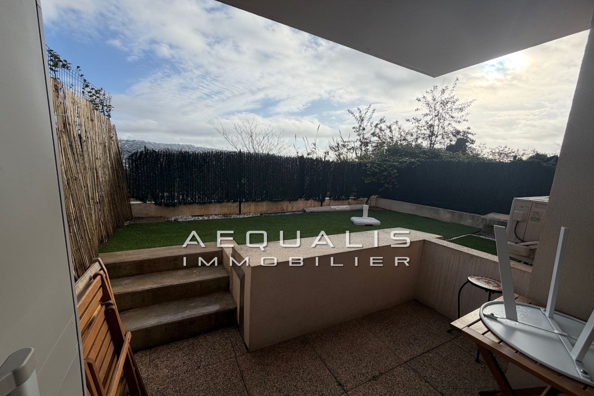 Appartement à louer, 27m², Saint-Laurent-du-Var