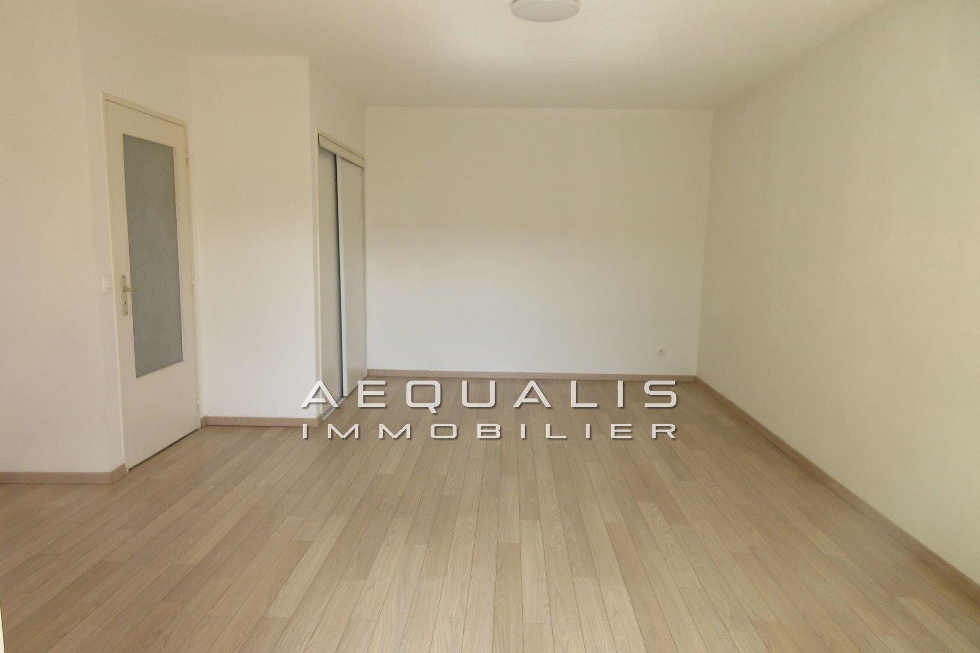 Appartement à vendre, 33m², Saint-Laurent-du-Var