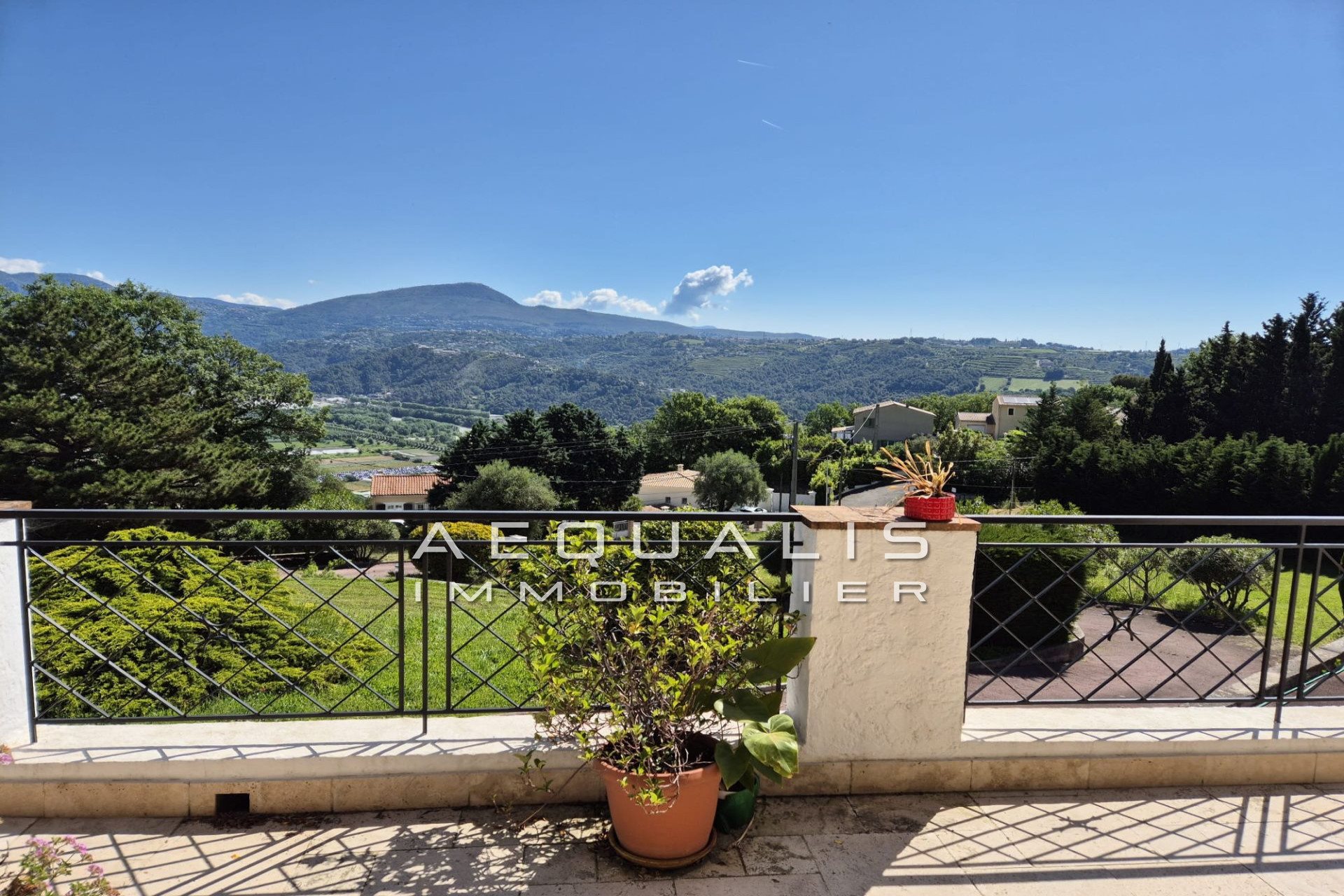 Maison à vendre, 158m², Saint-Jeannet