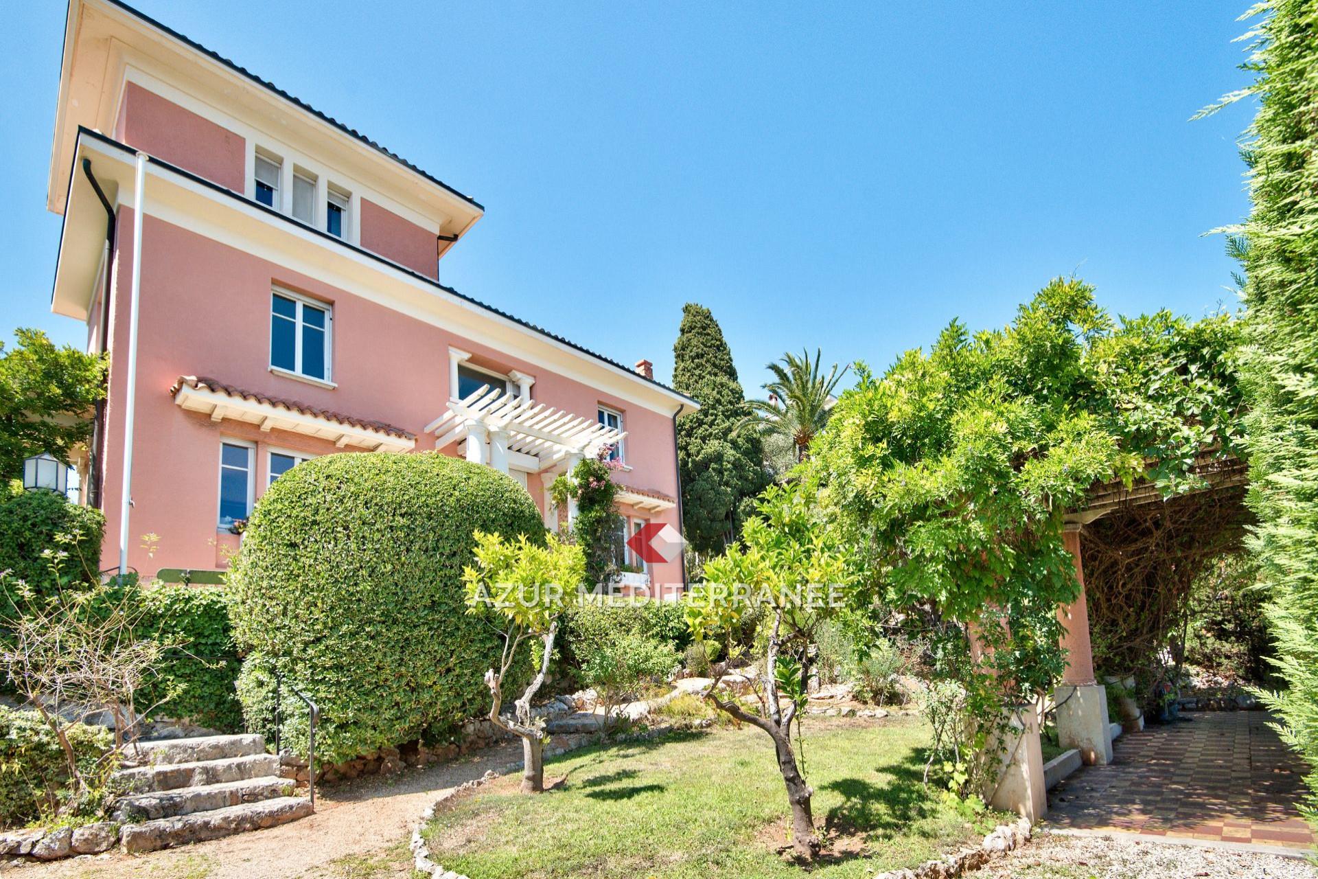 Maison à vendre, 240m², Villefranche-sur-Mer