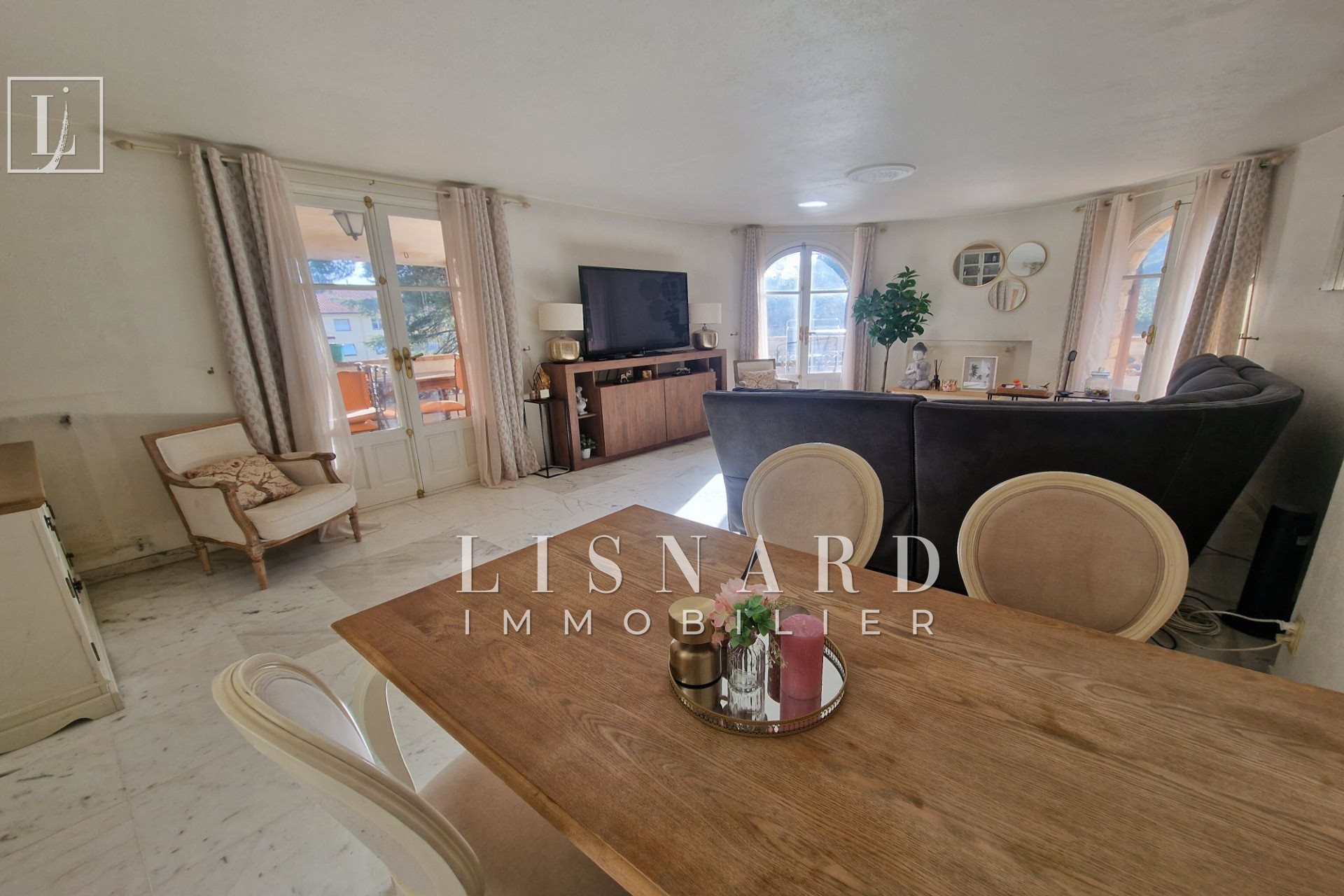 Maison à vendre, 235m², Vallauris