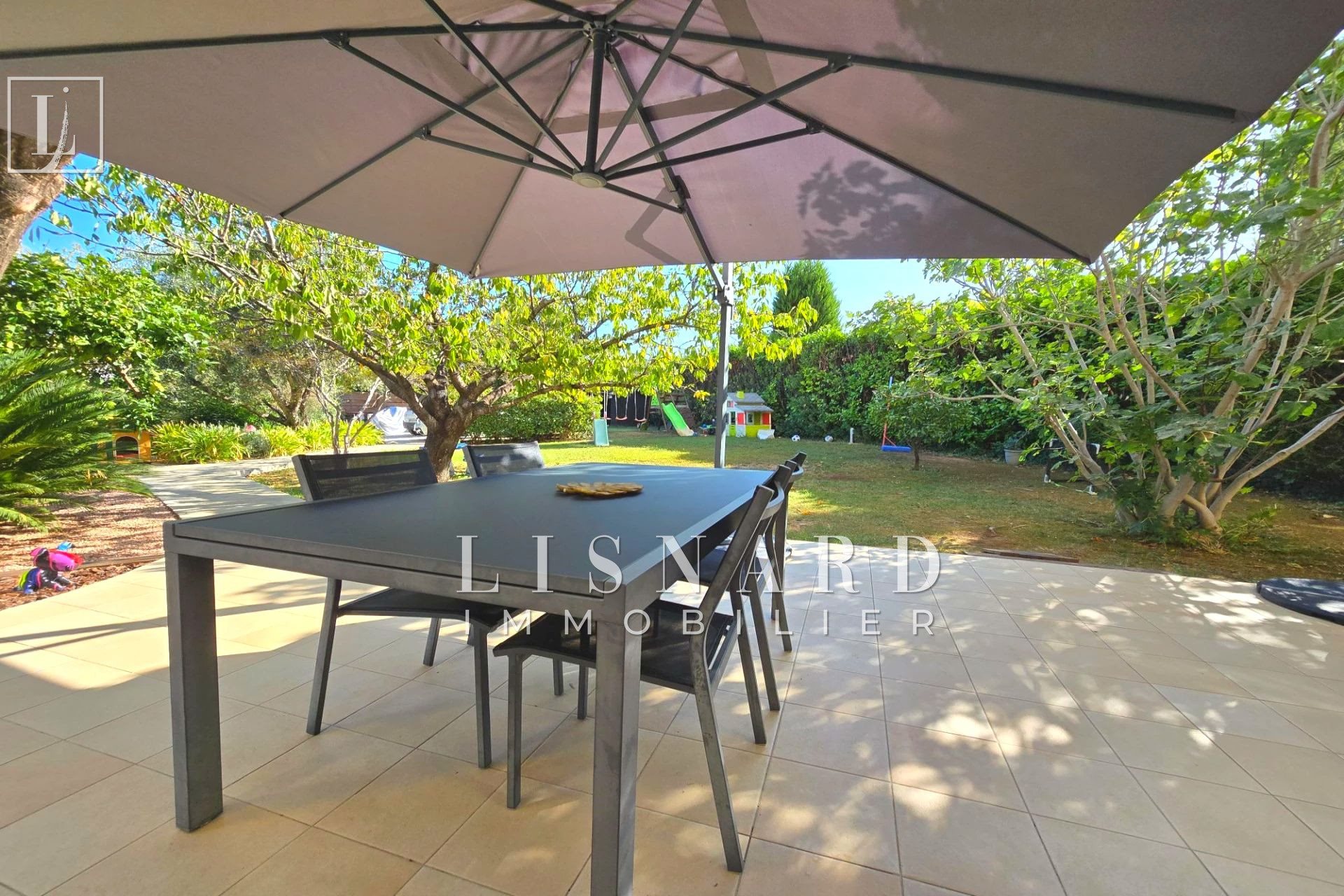 Appartement à vendre, 91m², Antibes
