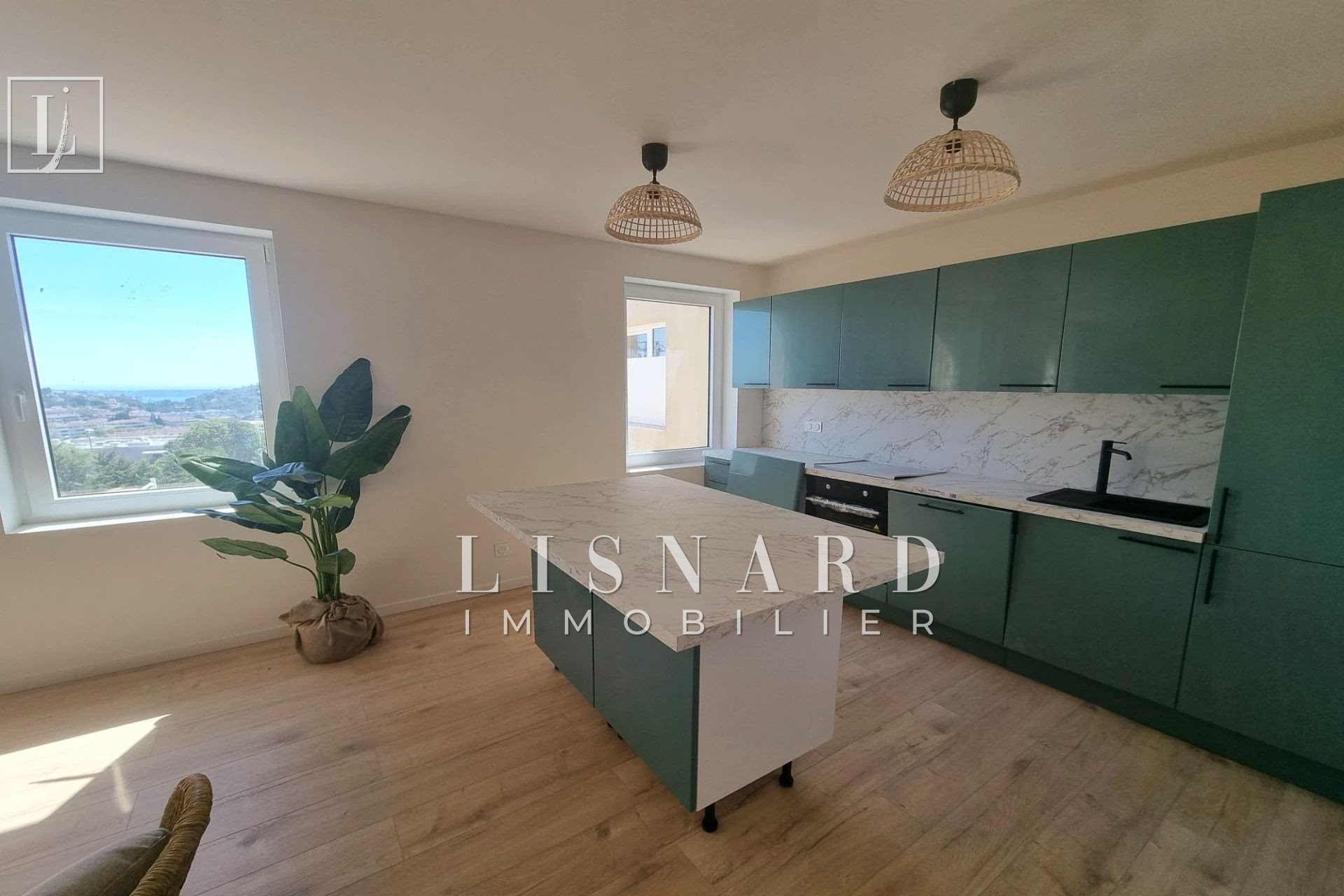 Maison à vendre, 80m², Vallauris