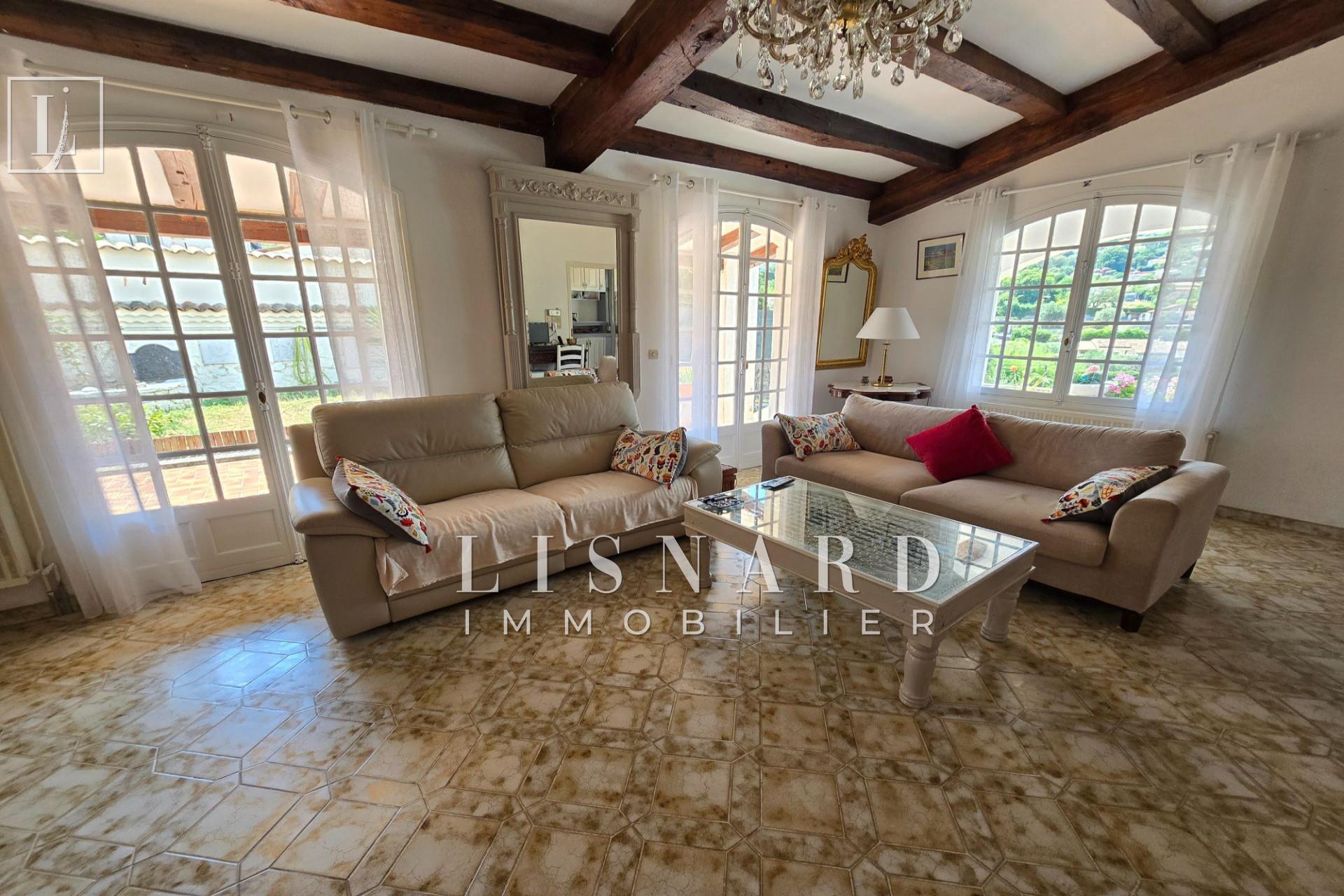 Maison à vendre, 240m², Vallauris
