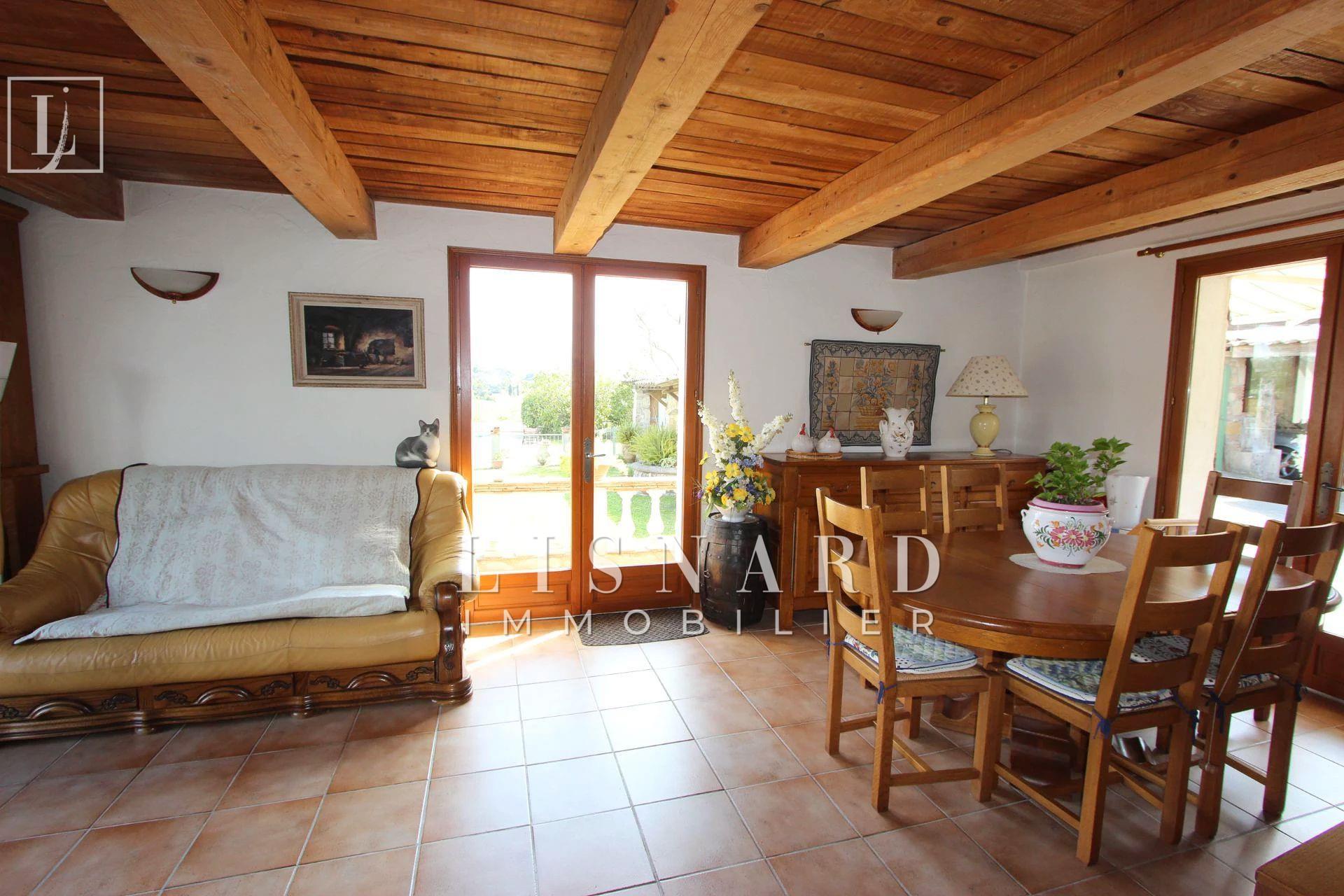 Maison à vendre, 370m², Vallauris