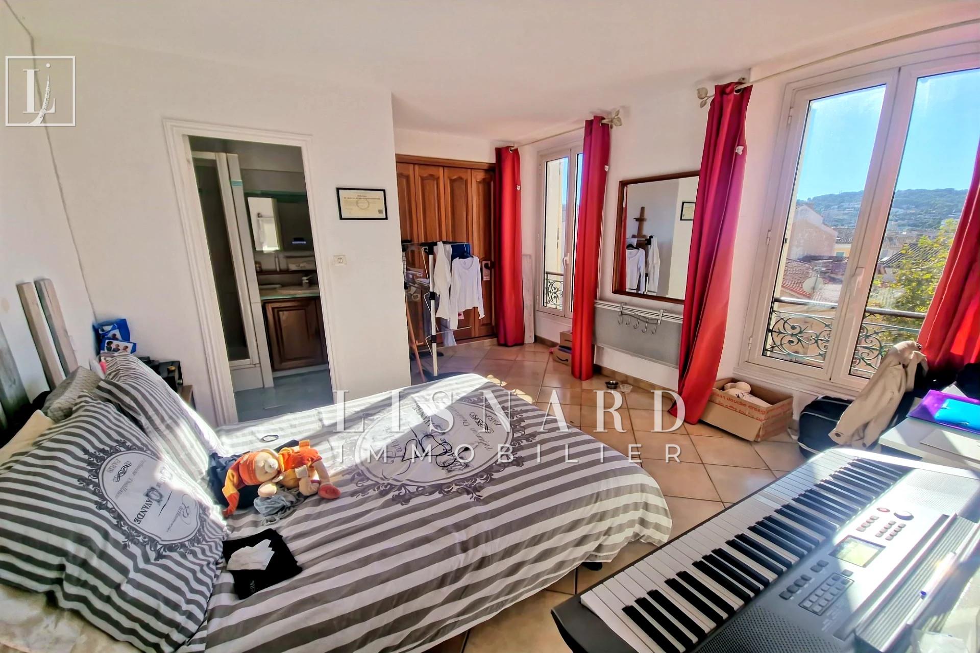 Maison à vendre, 400m², Vallauris