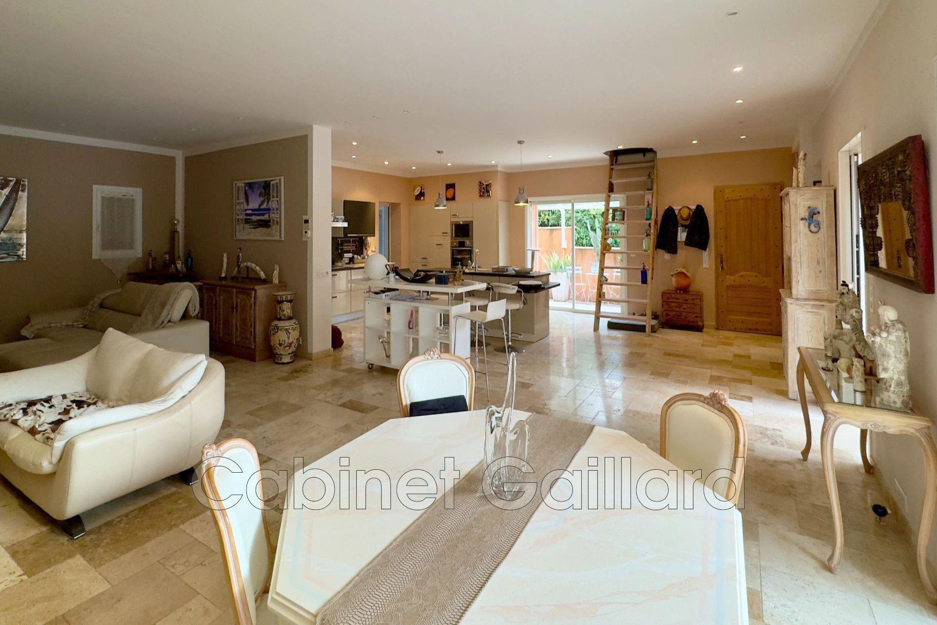 Maison à vendre, 182m², Peymeinade