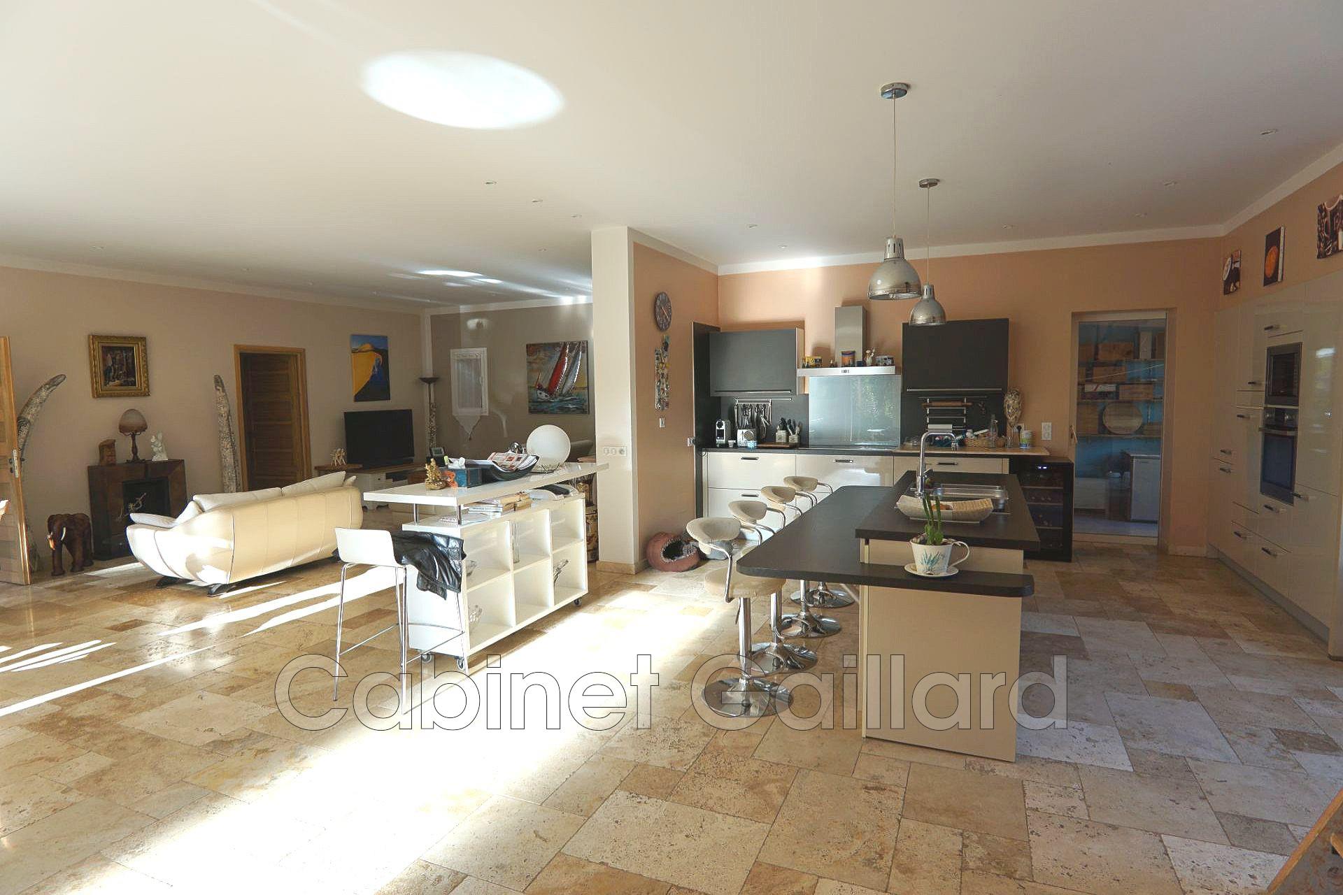 Maison à vendre, 182m², Peymeinade