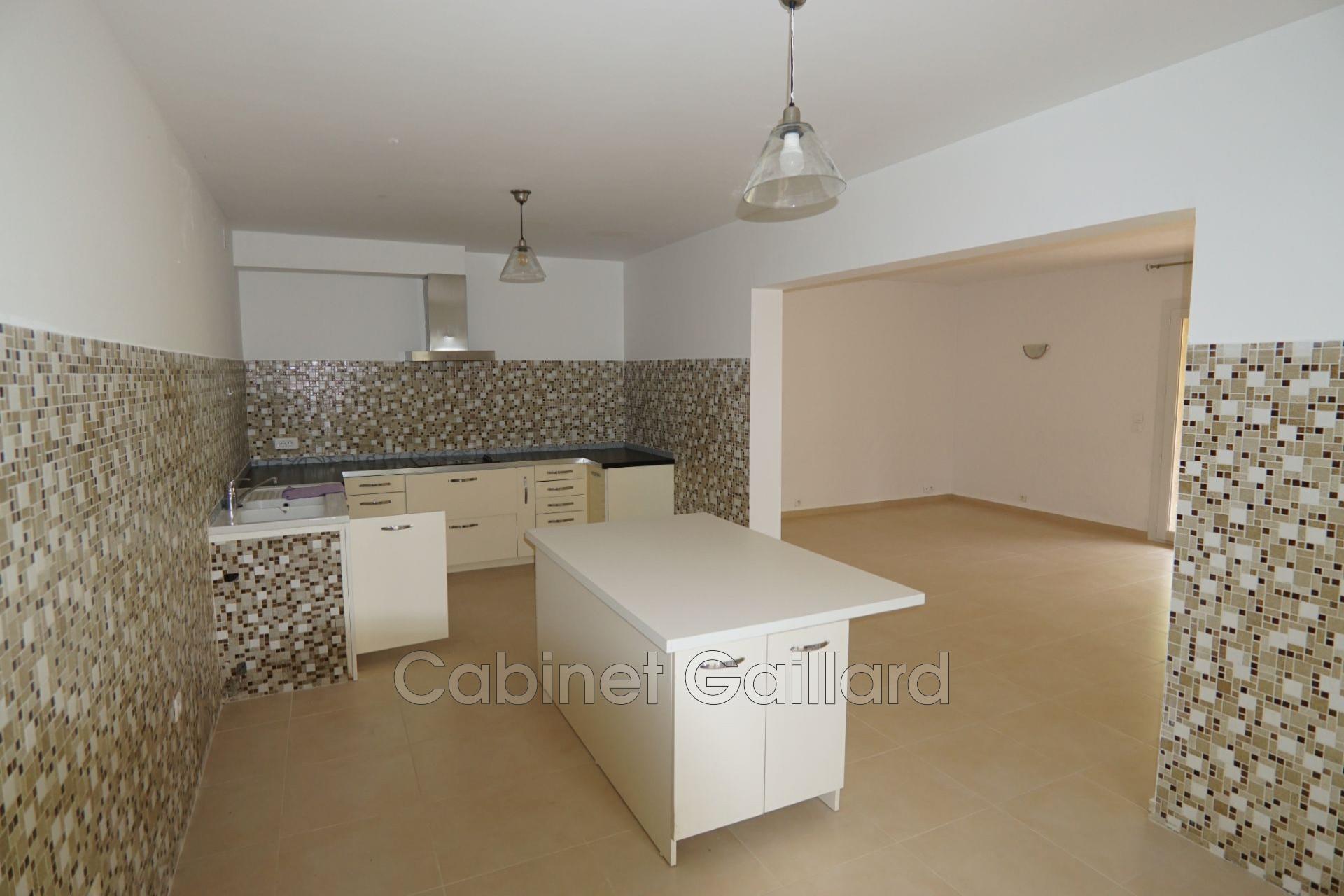 Maison à vendre, 197m², Peymeinade