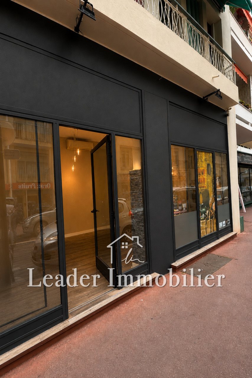 Maison à louer, 49m², Antibes
