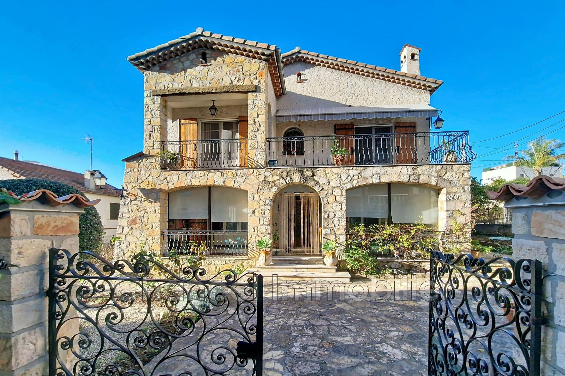 Maison à vendre, 117m², Antibes